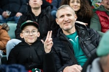 Kibice na meczu Śląska z Widzewem (2 marca 2024) na Tarczyński Arenie
